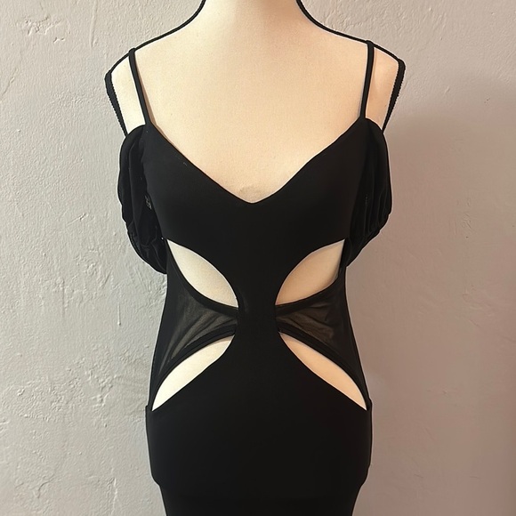NWT Outcast Black Maxi Cutout Dress - Picture 4 of 5